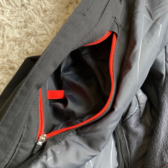 Snow jacket - Picture 6 of 14